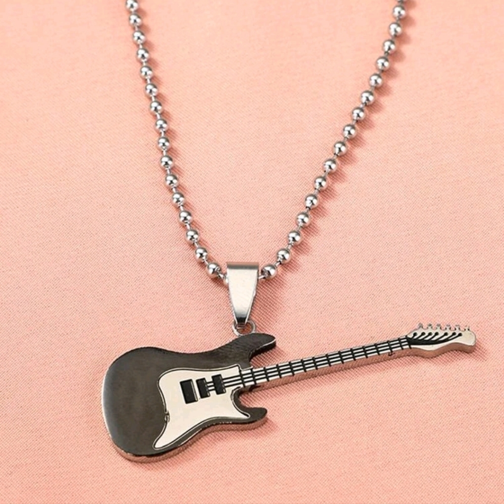 Unisex Guitar Necklace nwot